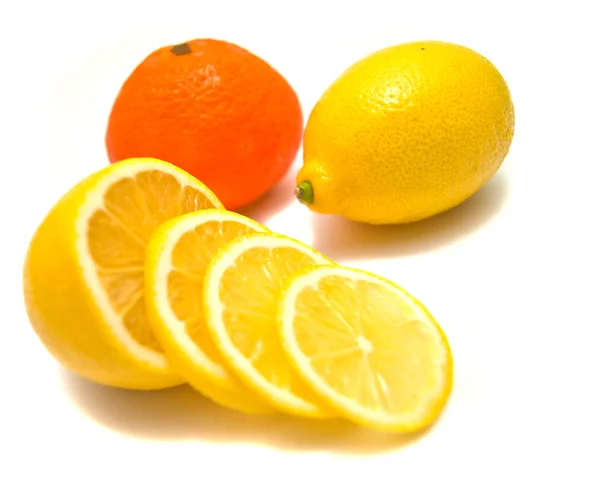 Свіжий лимон і мандарин — стокове фото