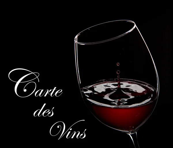 Červené víno na bílé — Stock fotografie