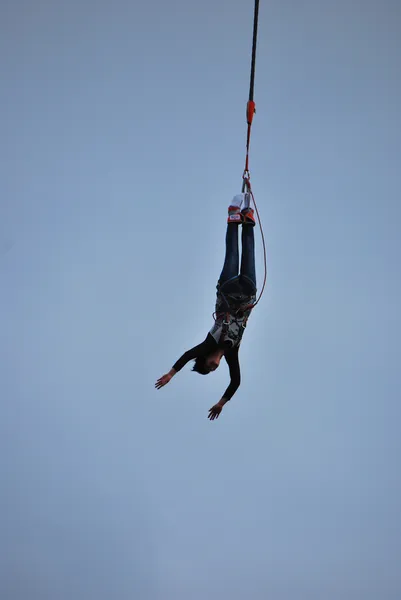 Skoki na bungee — Zdjęcie stockowe