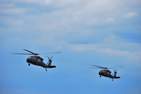 两个直升机 — 图库照片