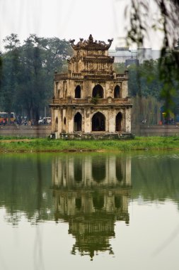 Pagoda yansıma