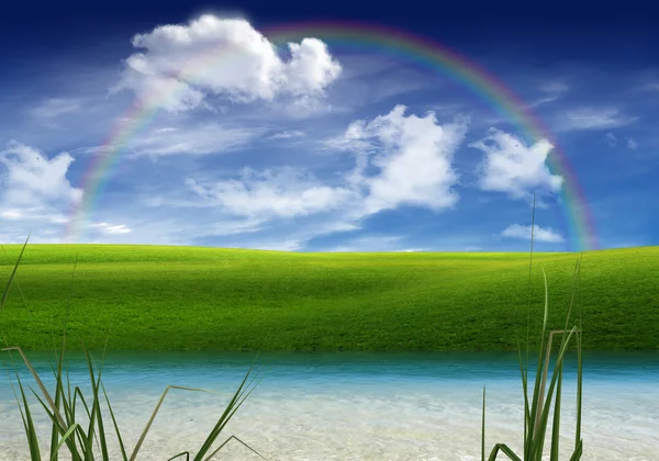 Paisagem com arco-íris — Fotografia de Stock