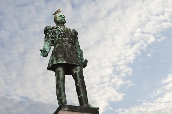 Helsinki: statue von alexander ii lizenzfreie Stockfotos