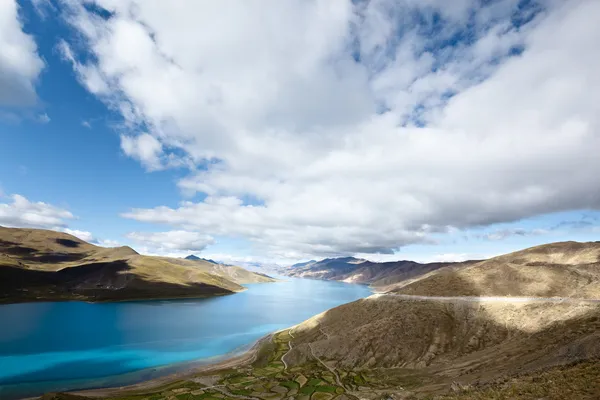 Tibete: lago yamdrok yumtso Imagens De Bancos De Imagens