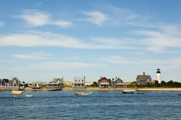 Cape cod: houses by the sea — Stock Photo, Image