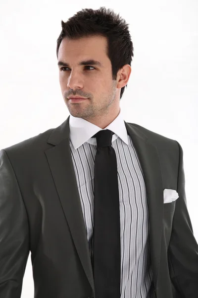 Eleganter schöner Mann im Anzug — Stockfoto