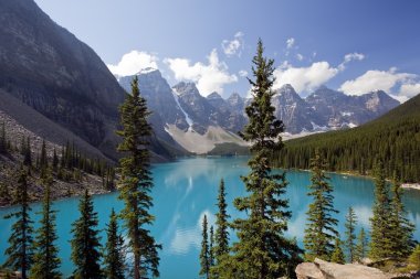 Moraine Lake clipart