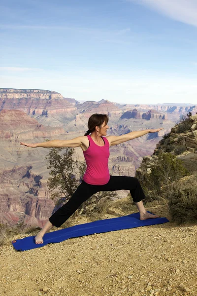 Yoga en el Gran Cañón —  Fotos de Stock