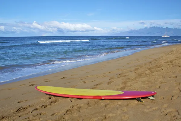 沙滩上的冲浪板 — 图库照片