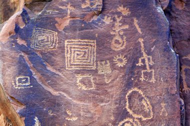 Antik petroglifler v v mirası bar