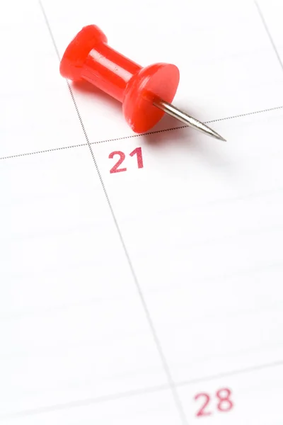 Kalender och häftstift — Stockfoto