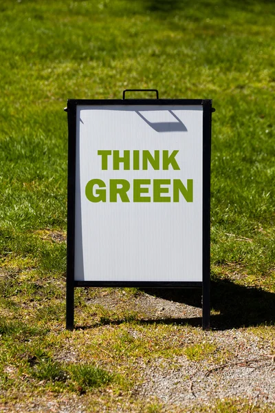 Piense verde signo —  Fotos de Stock
