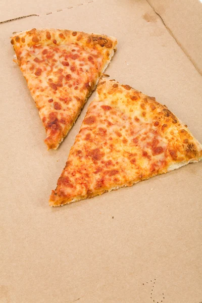 Peynirli pizza. — Stok fotoğraf