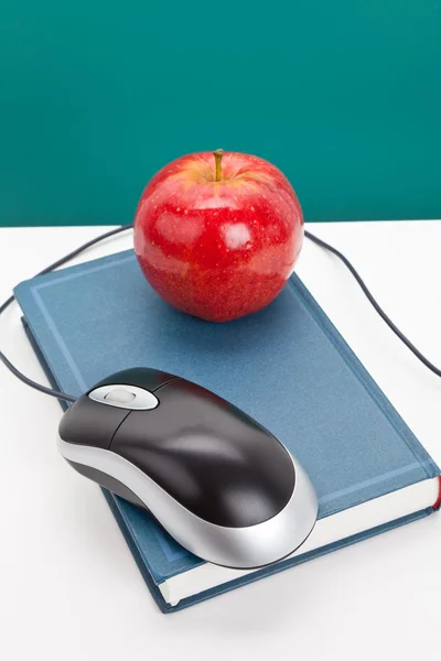 stock image Computer Mouse and red apple