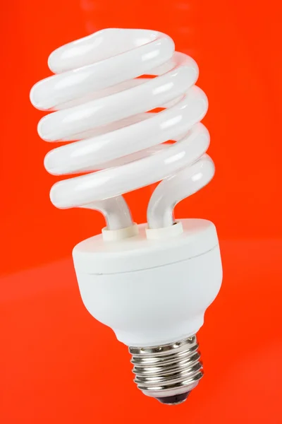 コンパクト蛍光灯電球 — ストック写真