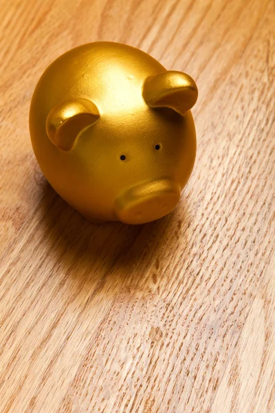 Gold Piggy Bank — Stock Photo, Image
