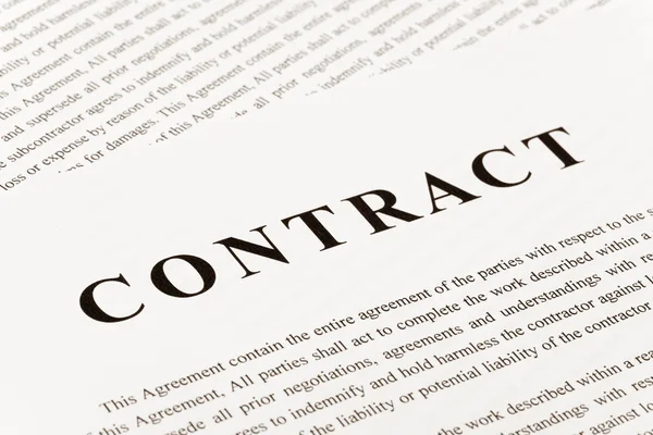 Бизнес-контракт — стоковое фото