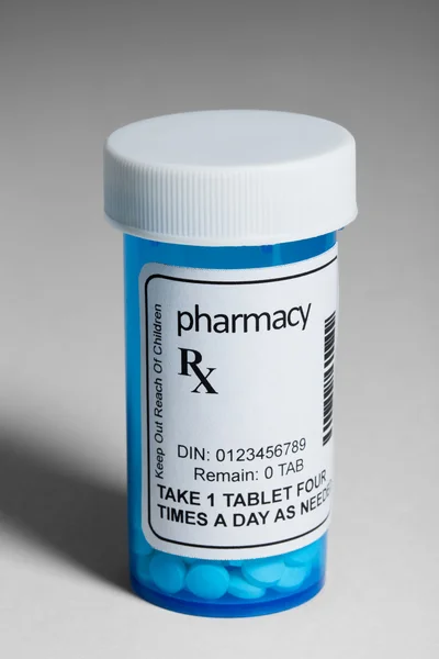 Бутылка для таблеток — стоковое фото