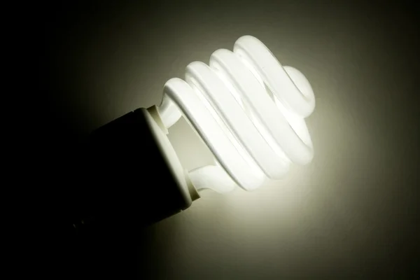 Компактних флуоресцентних лампочка — стокове фото