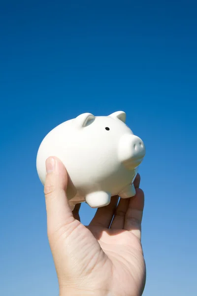 Piggy Bank and blue sky — Stock Photo, Image
