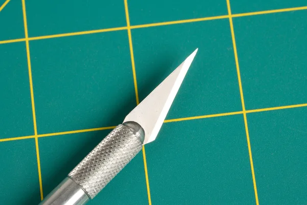 Kesme mat ve bıçak — Stok fotoğraf