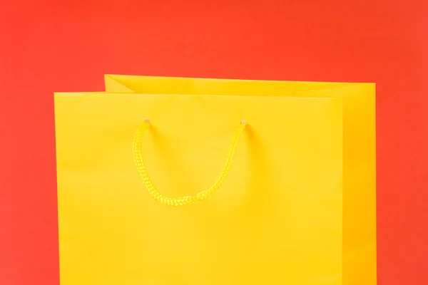 Gelbe Einkaufstasche — Stockfoto