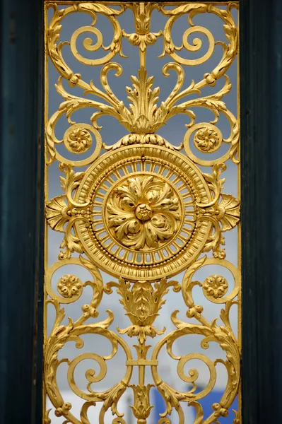 Gates of Jardin des Tuileries Gardens — Stock Photo, Image