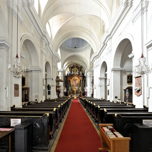 Dreifaltigkeitskirche nebo Kostel Nejsvětější Trojice — Stock fotografie