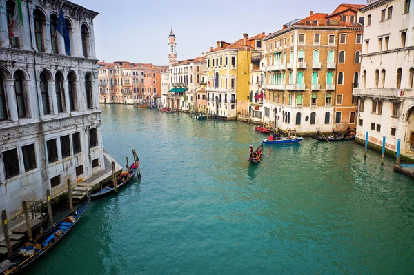 Canal Grande con gondola, Venezia, Italia — Foto Stock
