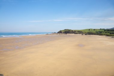 Yalnız beach La espasa adlı