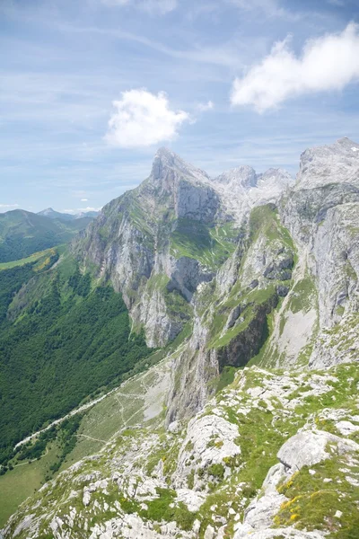 Peak in Cantabria — Stock Photo, Image