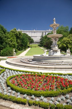 Art fountain and royal palace clipart