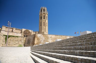 lleida katedral büyük merdiven