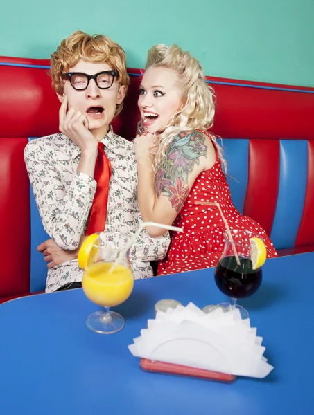 Felice coppia nerd — Foto Stock