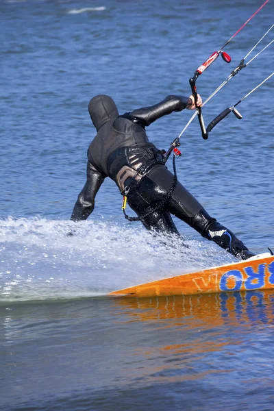 Vind surfer ridning vind, hood river eller. — Stockfoto