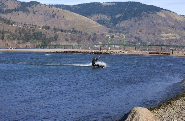 Windsurfen auf dem Columbia River, Kapuzenfluss oder. — Stockfoto