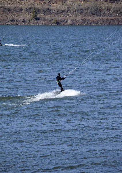 Angin surfer naik angin, Hood sungai OR . — Stok Foto