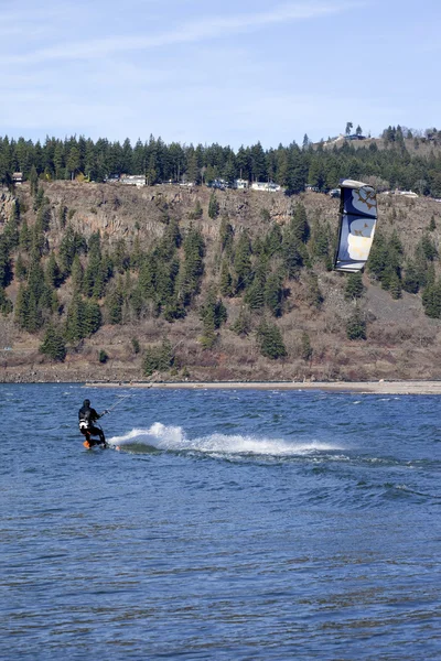 Wind surfer riding the wind, Hood river OR. — Stock Photo, Image
