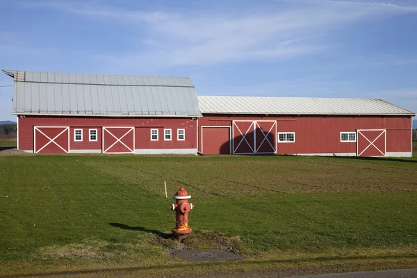 Země stodola a skladovací haly. — Stock fotografie