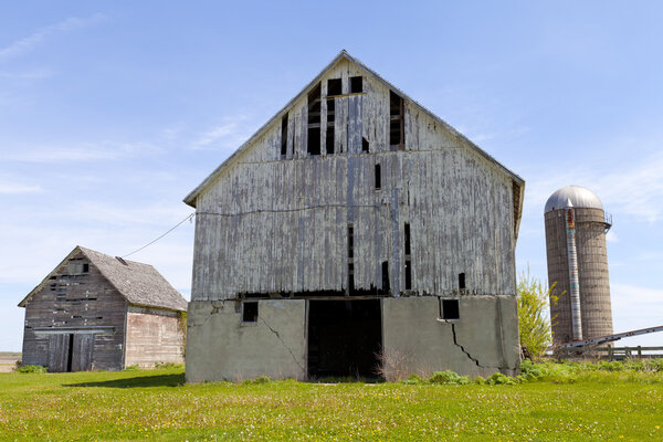 Старая ферма
