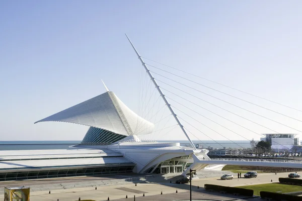 stock image MILWAUKEE, WISCONSIN - DECEMBER 29: Views of The Milwaukee Art Museum, a contemporary building designed by architect Santiago Calatrava on December 29, 2011 in Milwaukee, Wisconsin, USA.