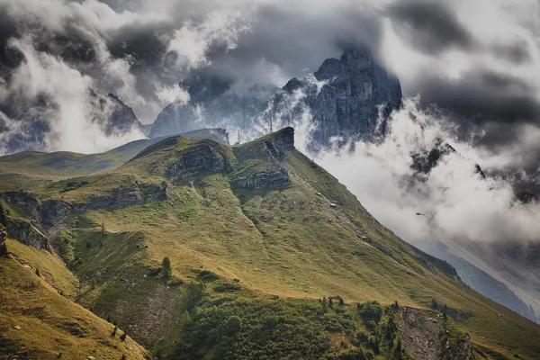Storm in the mountains — Stock Photo, Image