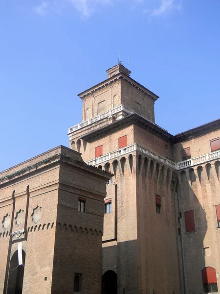 Slottet av familjen este i ferrara - Italien — Stockfoto