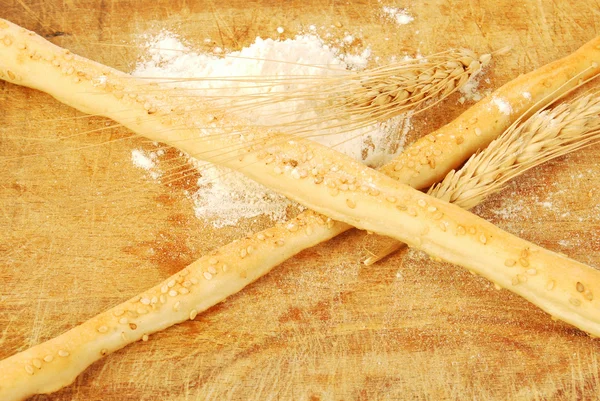 Breadsticks com sementes de sésamo 002 — Fotografia de Stock