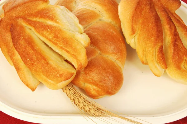 Pan en bandeja — Foto de Stock