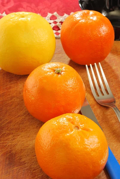 Pomarańcze i grejpfruty — Zdjęcie stockowe