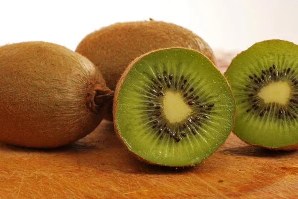 Kiwi's zijn rijk aan vitaminen 005 — Stockfoto