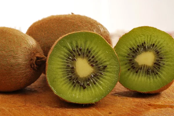 Kiwi's zijn rijk aan vitaminen 004 — Stockfoto