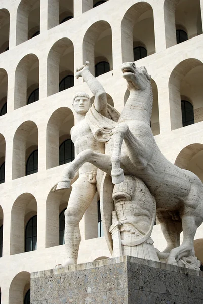 ローマのエウル (宮殿の文明 085) - ローマ - イタリア — ストック写真