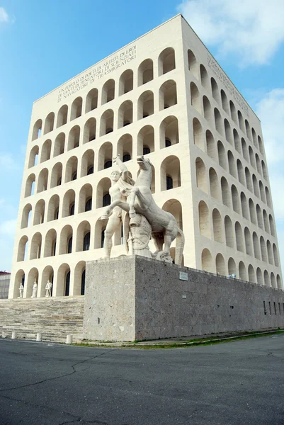 Řím Eur (palác z civilizace 081) - Řím - Itálie — Stock fotografie